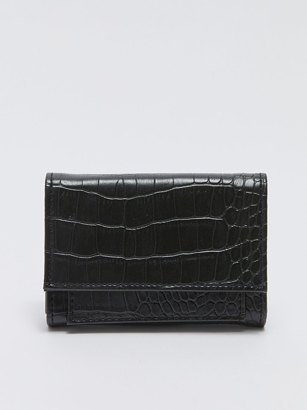 Siyah Deri Görünümlü Kroko Desenli Kadın Cüzdan