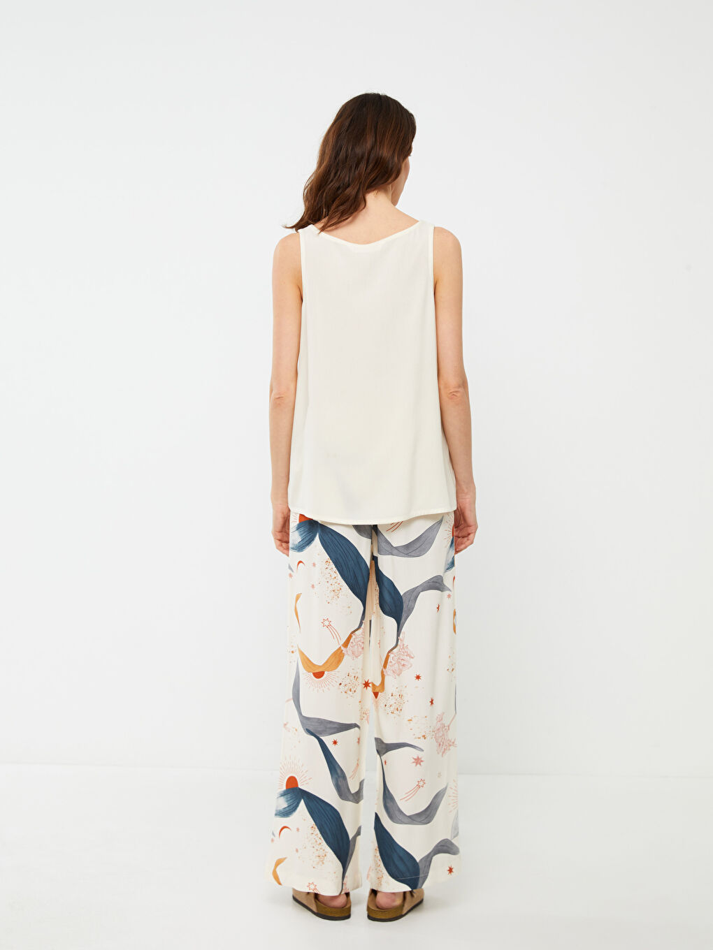 Bej U Yaka Desenli Vual Kadın Pijama Takımı-4