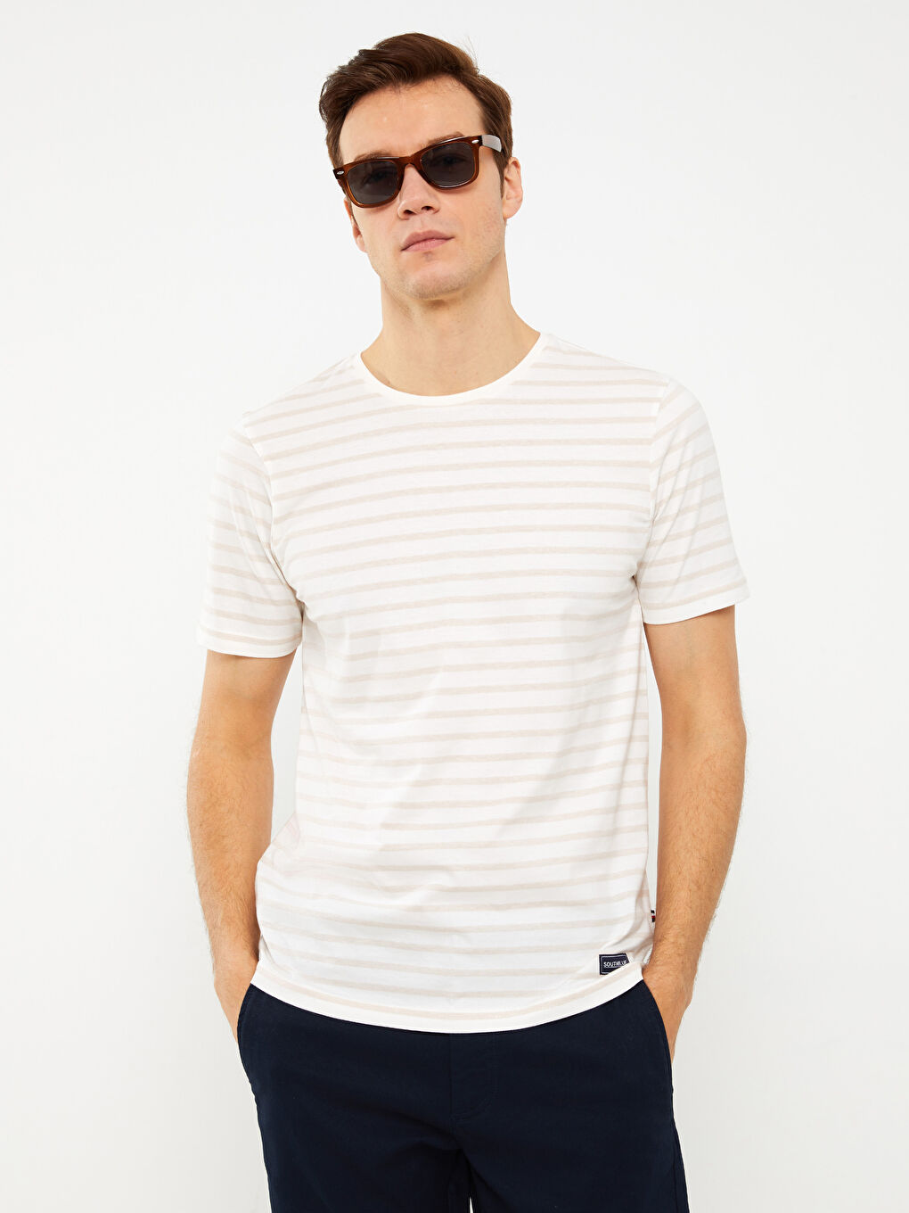 Bej Bisiklet Yaka Kısa Kollu Çizgili Penye Erkek Tişört-2