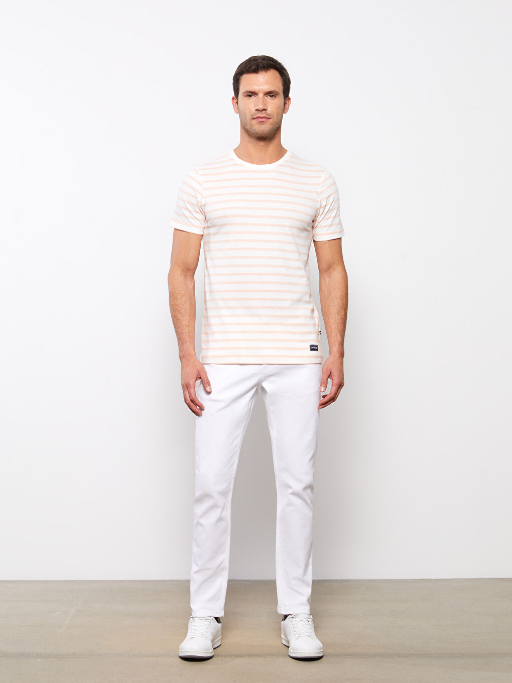 Mercan Bisiklet Yaka Kısa Kollu Çizgili Penye Erkek Tişört-2