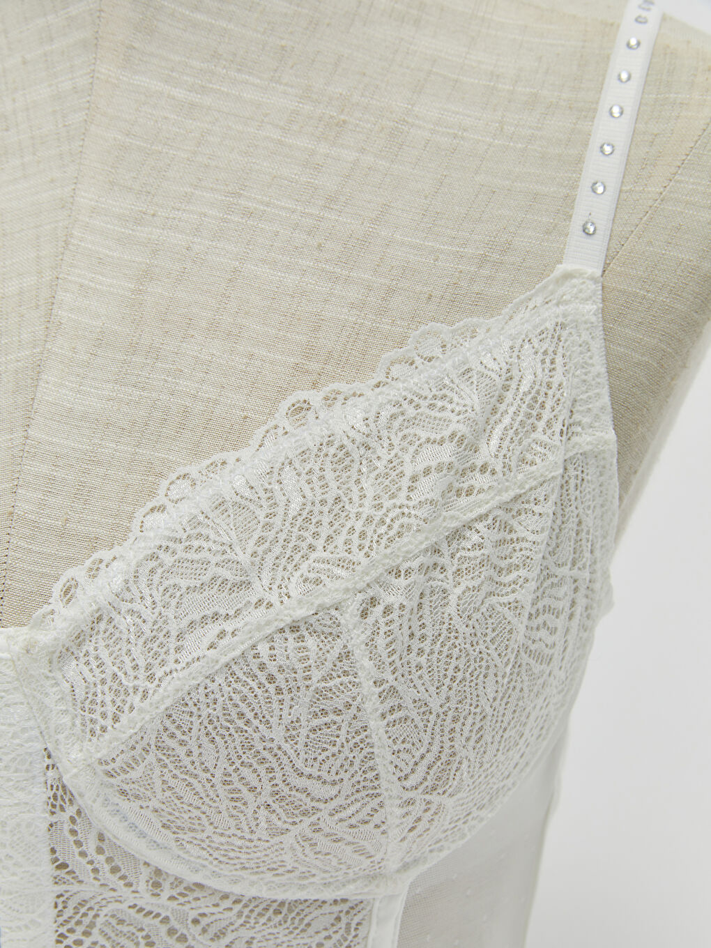 Underwire Unfilled Lace Bralette -S3CA94Z8-FDU