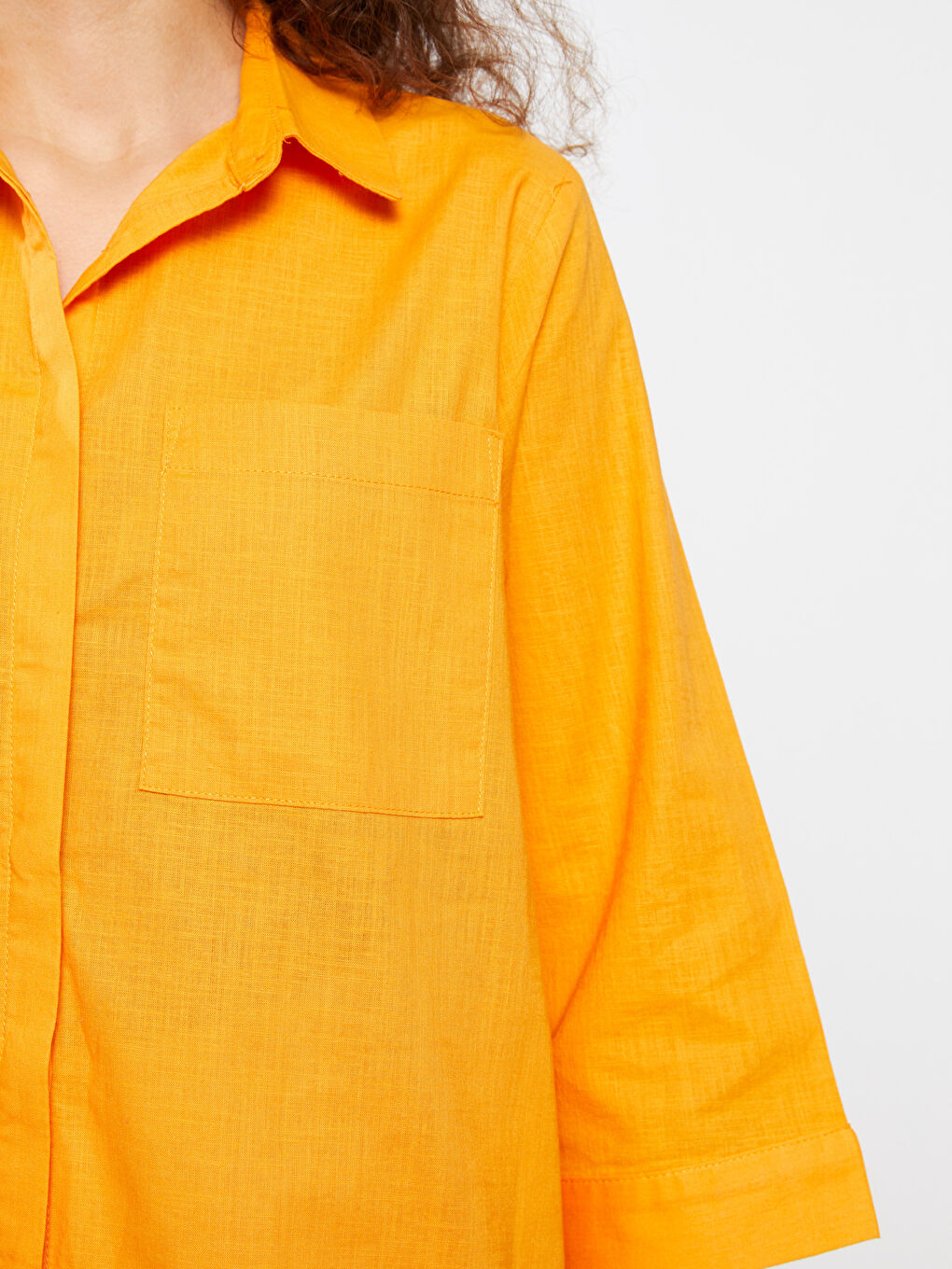 Damen Schlichtes Hemd mit Taschen-Detail-3
