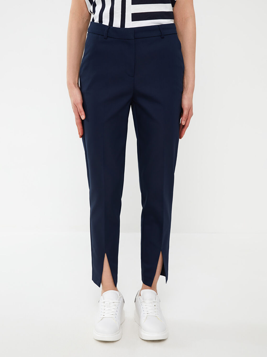 SOUTHBLUE Standardni kroj pantalone sa detaljima džepova za žene -S3CB77Z8-DWP