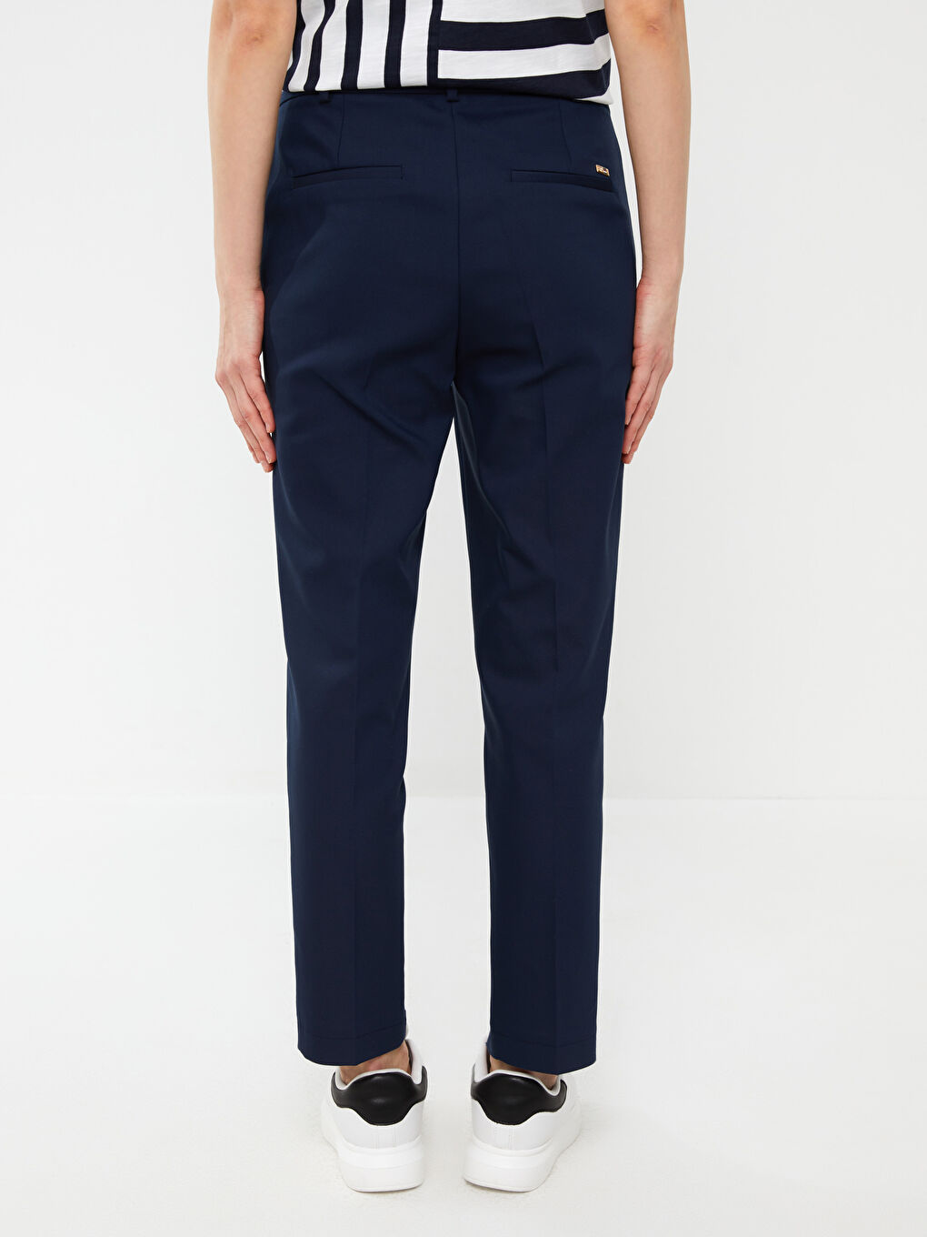 SOUTHBLUE Standardni kroj pantalone sa detaljima džepova za žene -S3CB77Z8-DWP