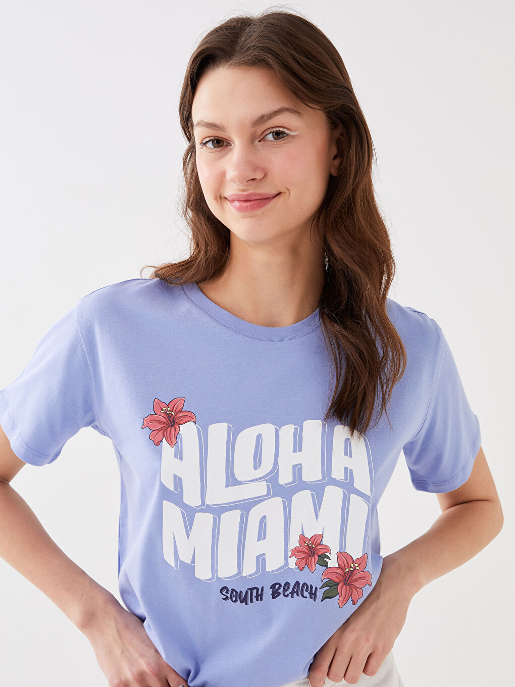 Lila Kadın Bisiklet Yaka Baskılı Kısa Kollu Tişört