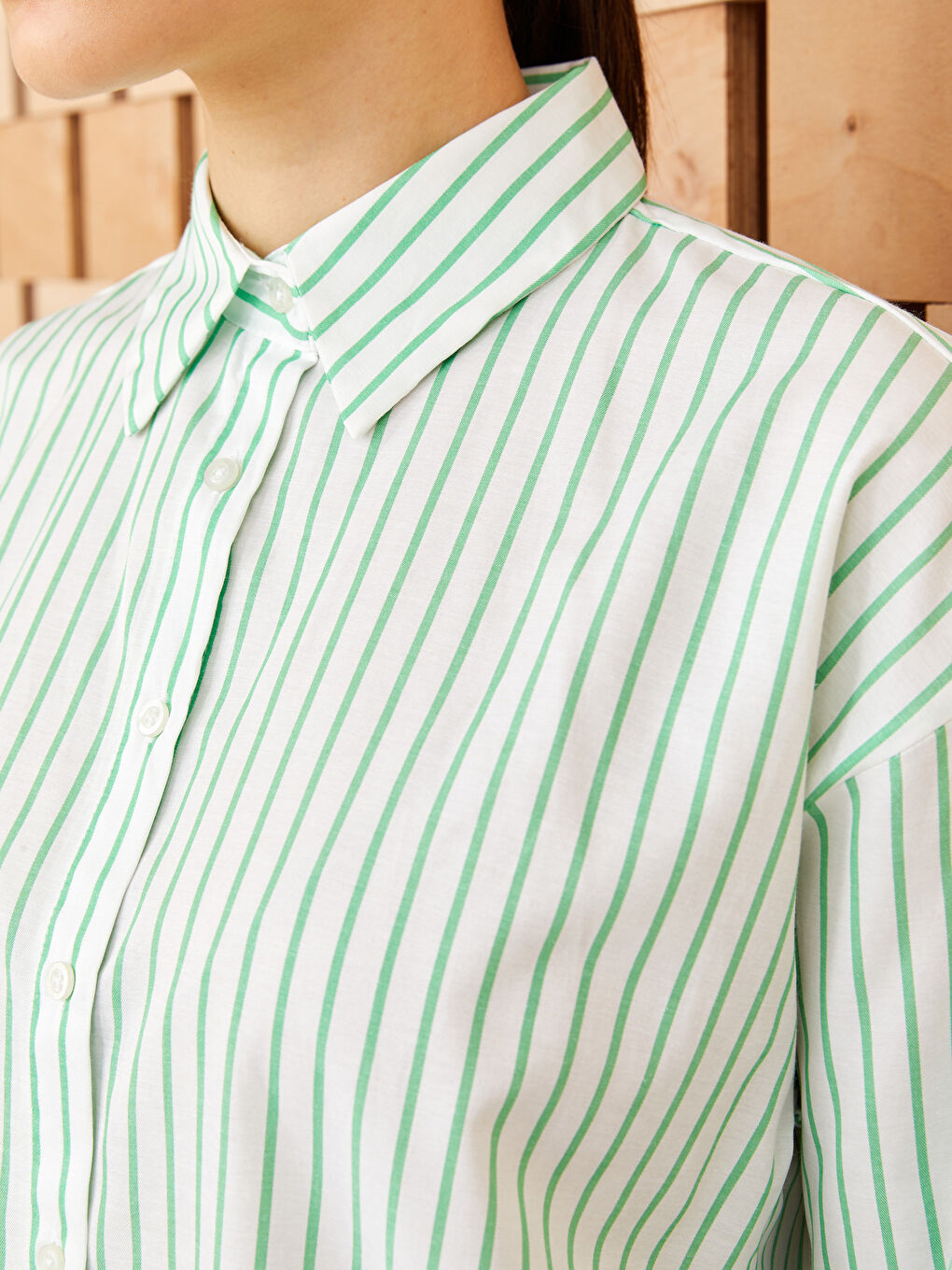 Gestreiftes Langarm-Oversize-Hemd für Damen-3