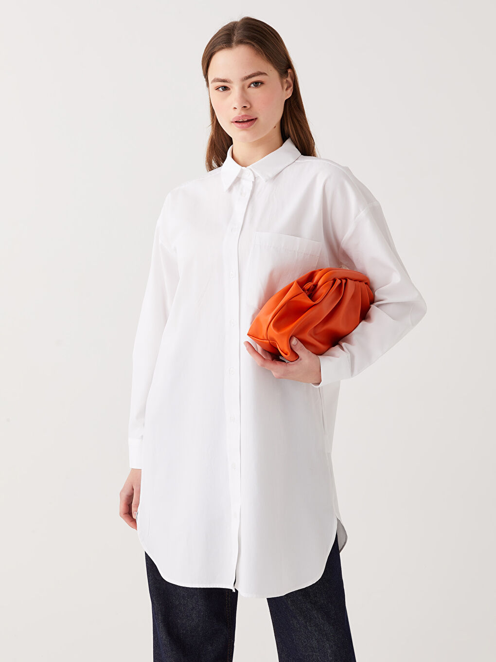 Beyaz Düz Uzun Kollu Oversize Kadın Gömlek Tunik