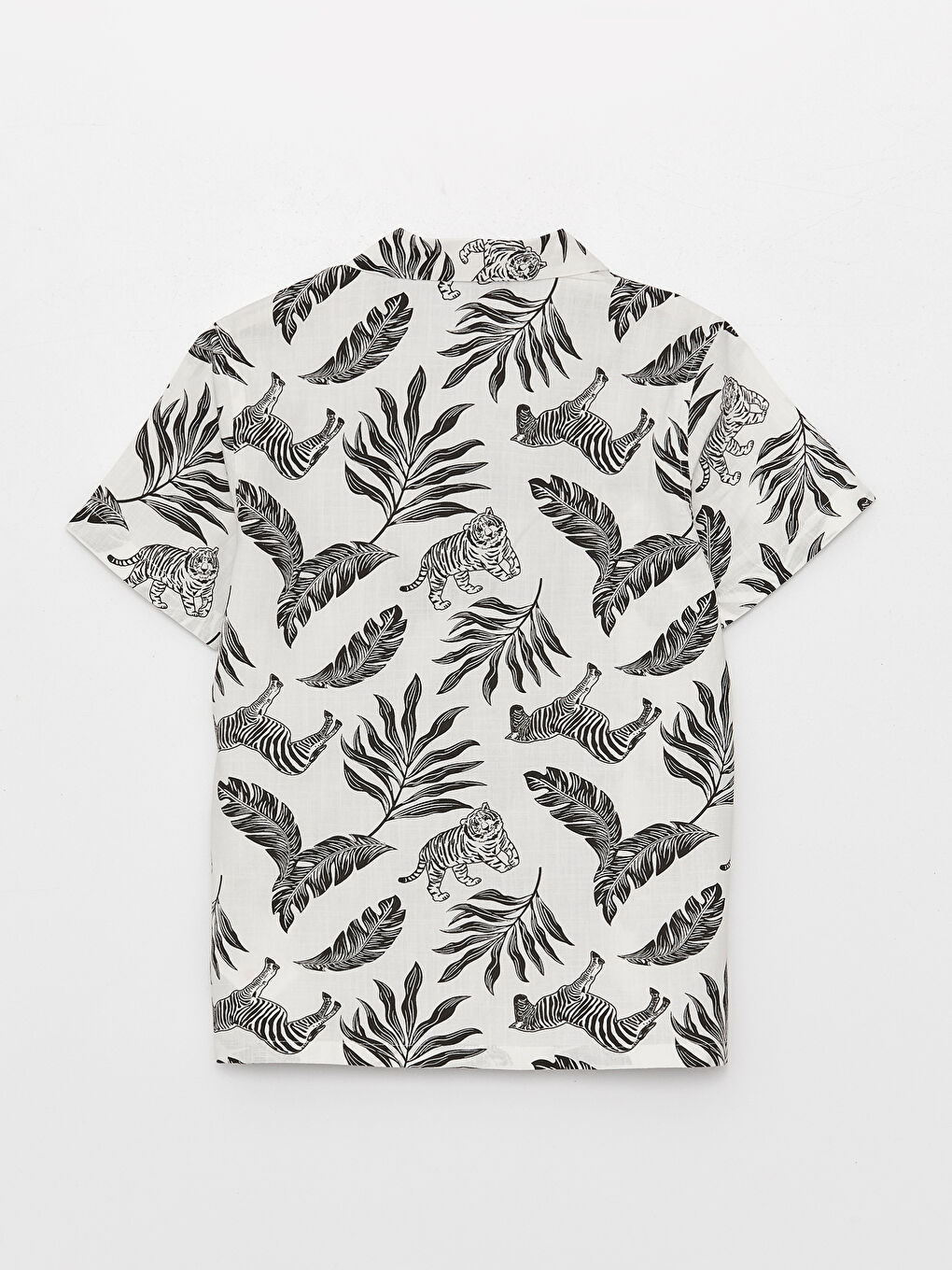 Өрнекті қысқа жең ұлдарға арналған жейде-1