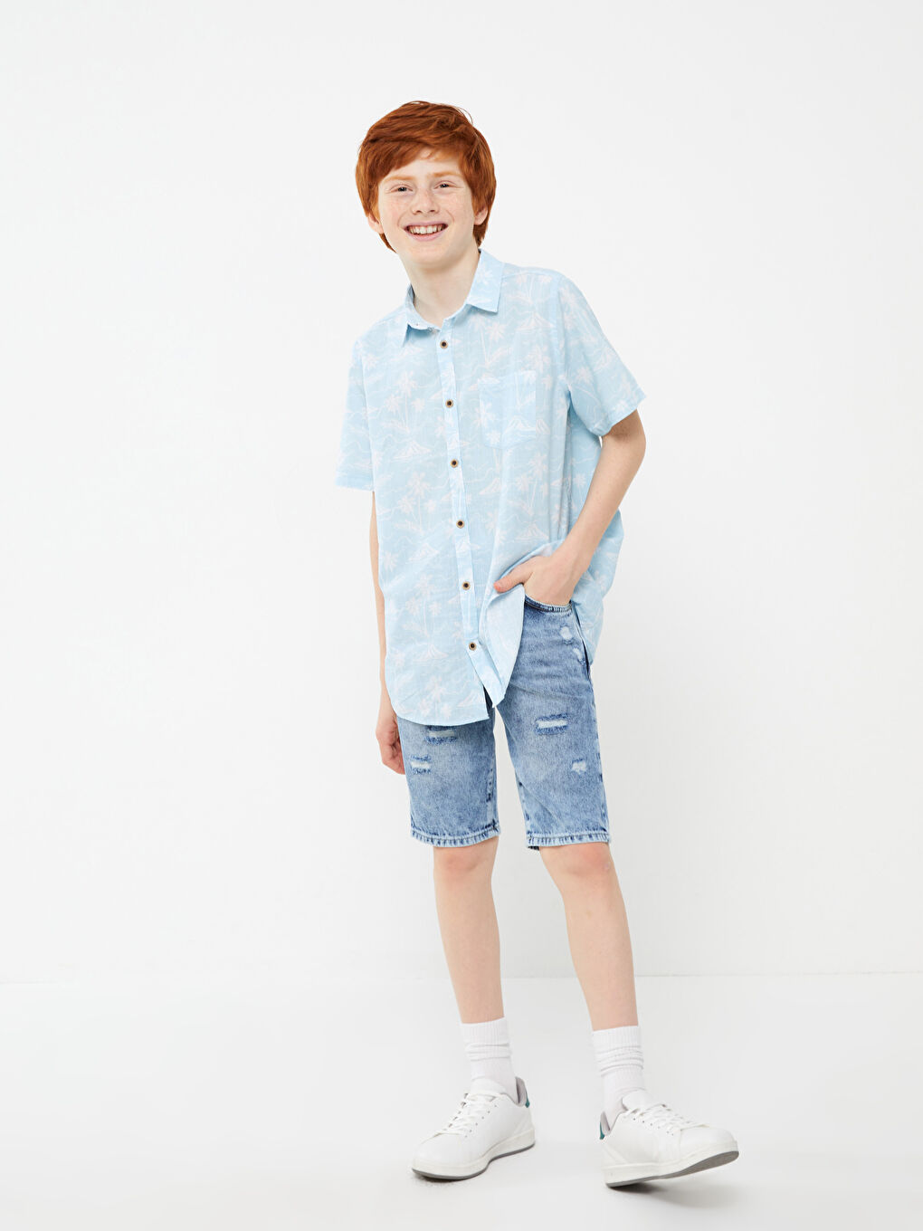 LCW Kids قميص بأكمام قصيرة -S3CC79Z4-LQQ