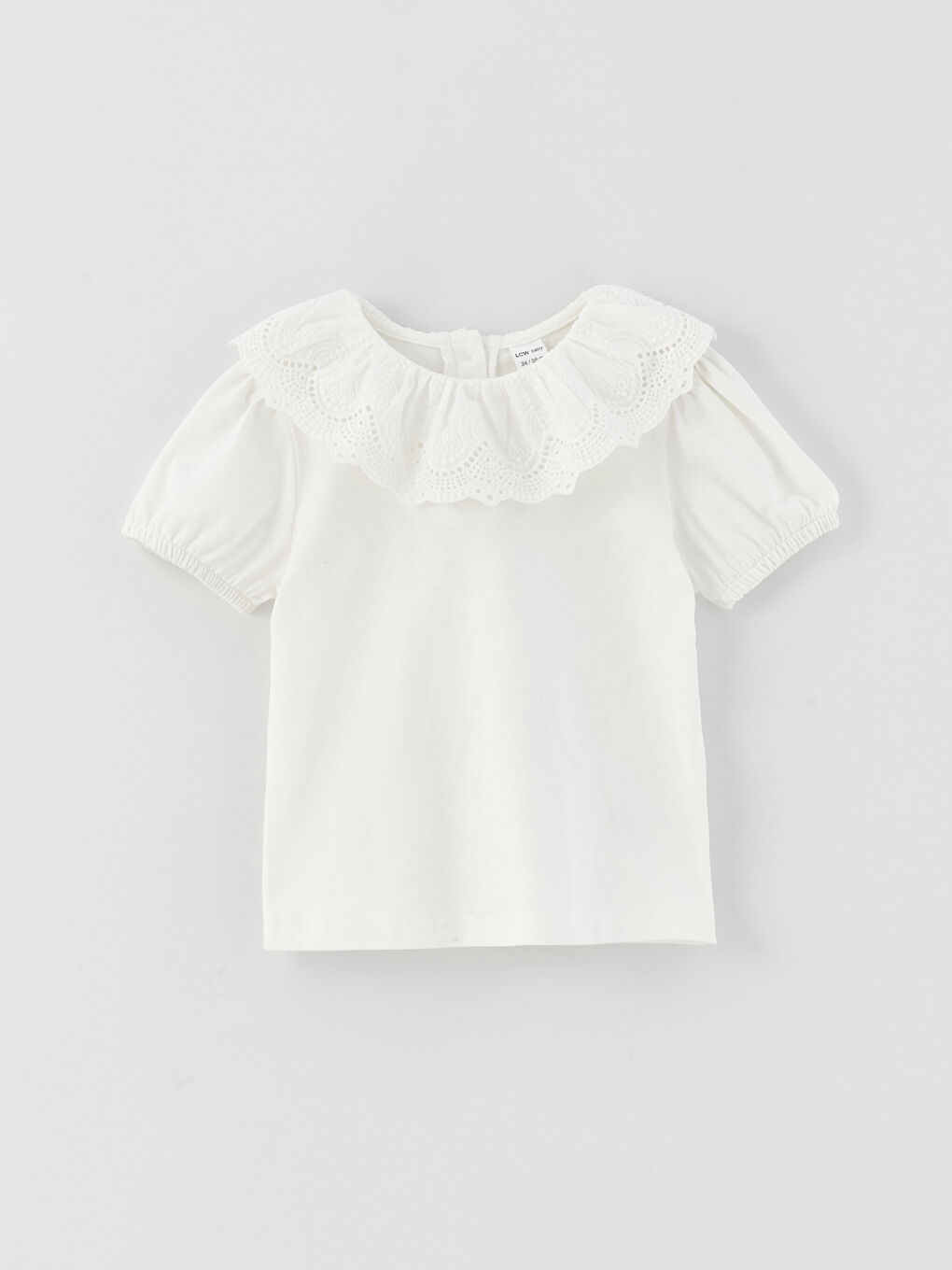 تيشيرت بناتي رضع بتفاصيل تطريز وأكمام قصيرة ورقبة دائرية