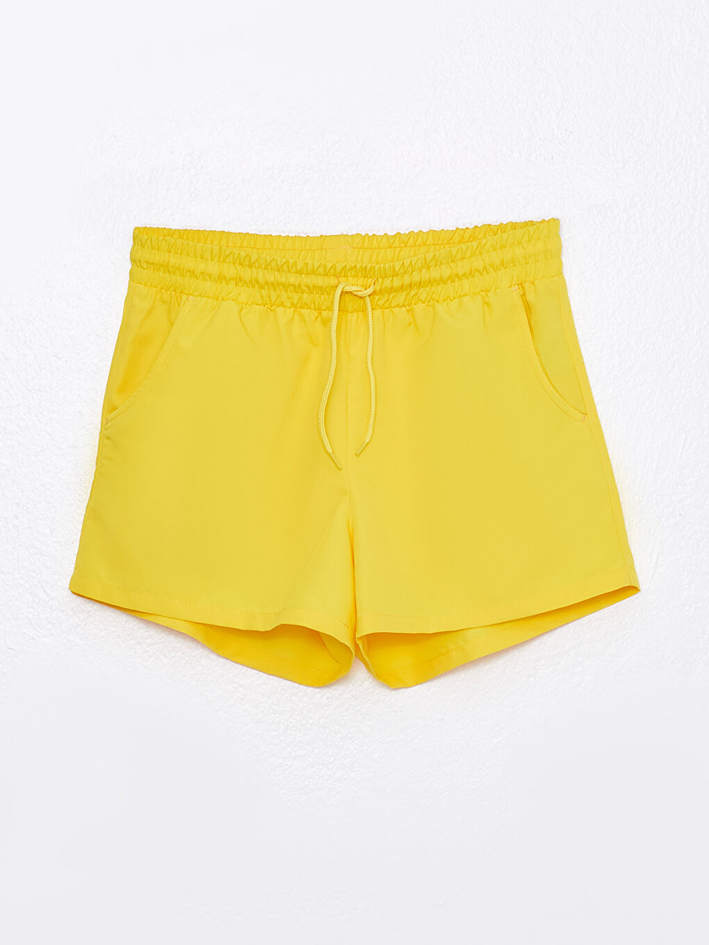 Sarı Beli Lastikli Düz Cepli Kadın Deniz Şortu-5