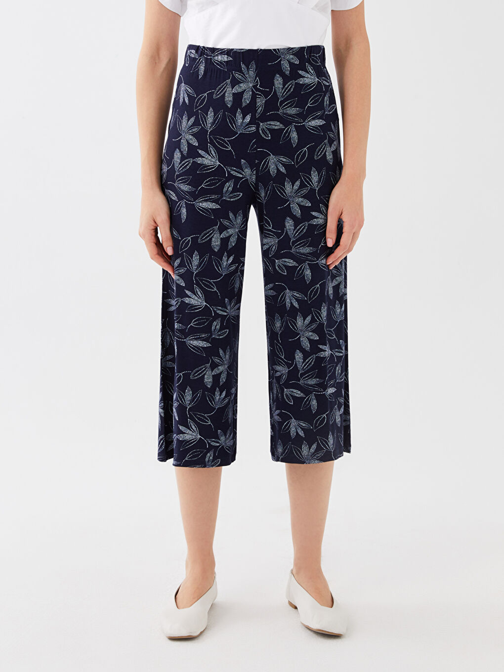Women's Capri with Elastic Waist Pattern -S3CF28Z8-LSF