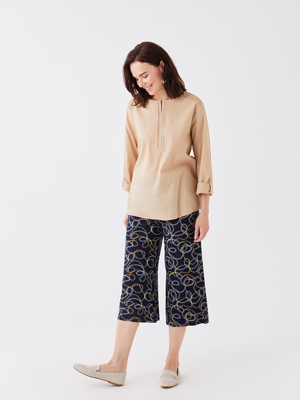 Lacivert Beli Lastikli Desenli Kadın Kapri