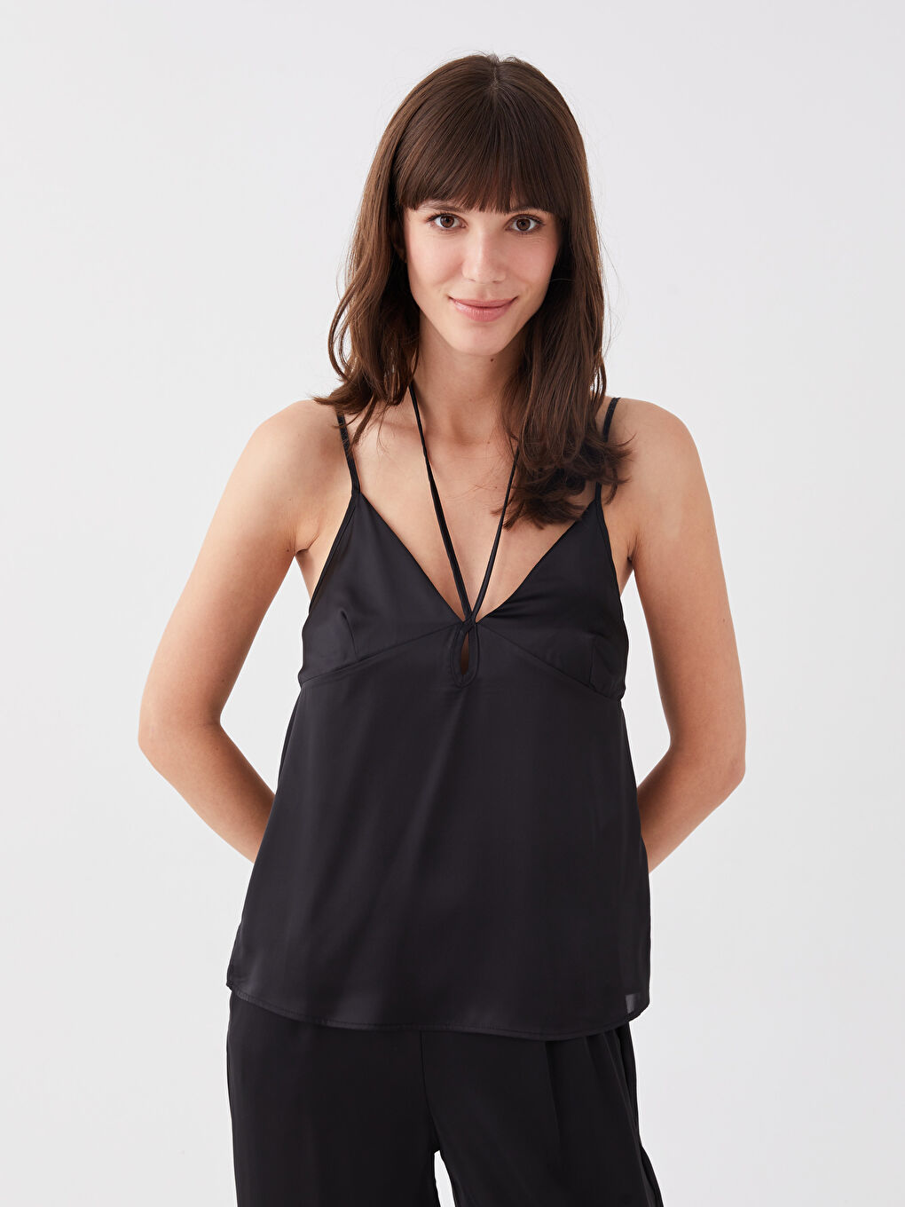 V-Neck Straight Strap Satin Women's Pajamas Set -S3CF35Z8-CVL