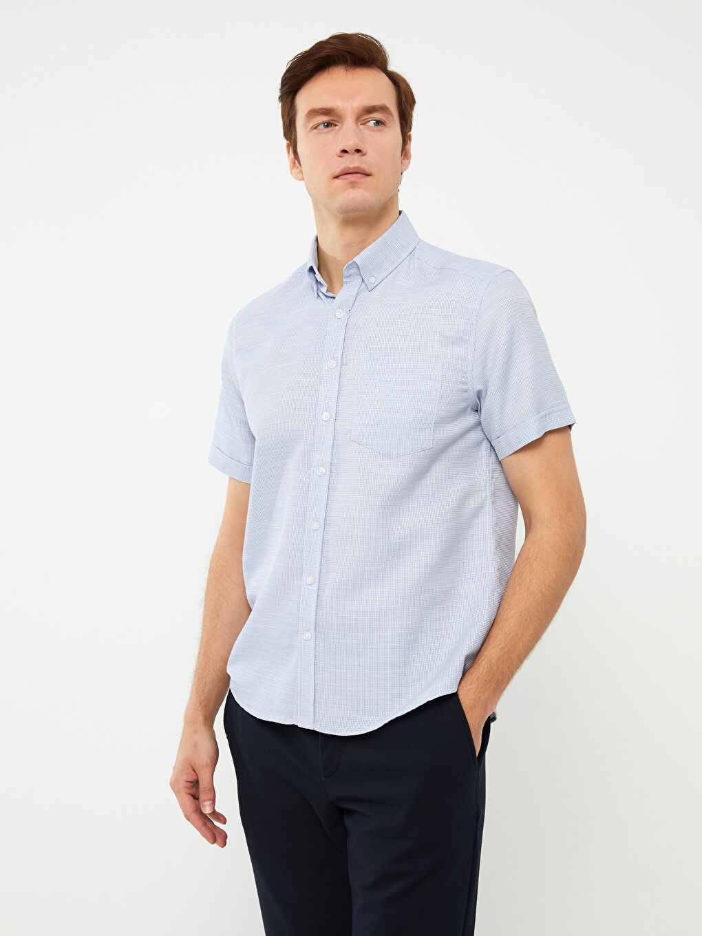 LCWAIKIKI Classic Regular Fit Short Sleeve Dobby Men's Shirt -S3CF83Z8-HRA
