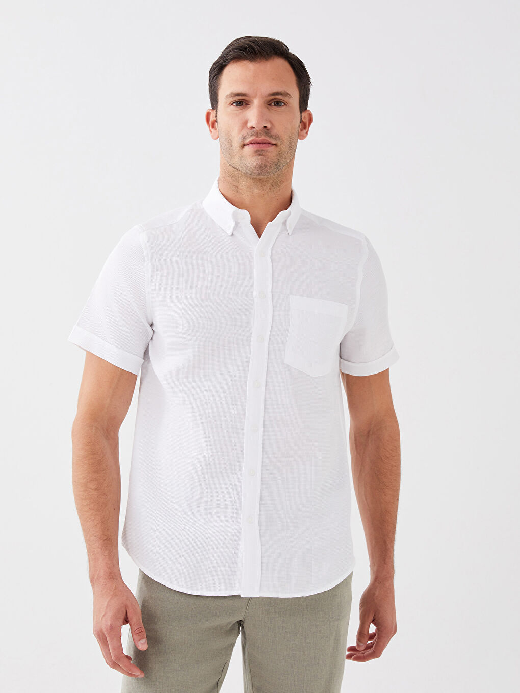 Beyaz Regular Fit Kısa Kollu Armürlü Erkek Gömlek-1