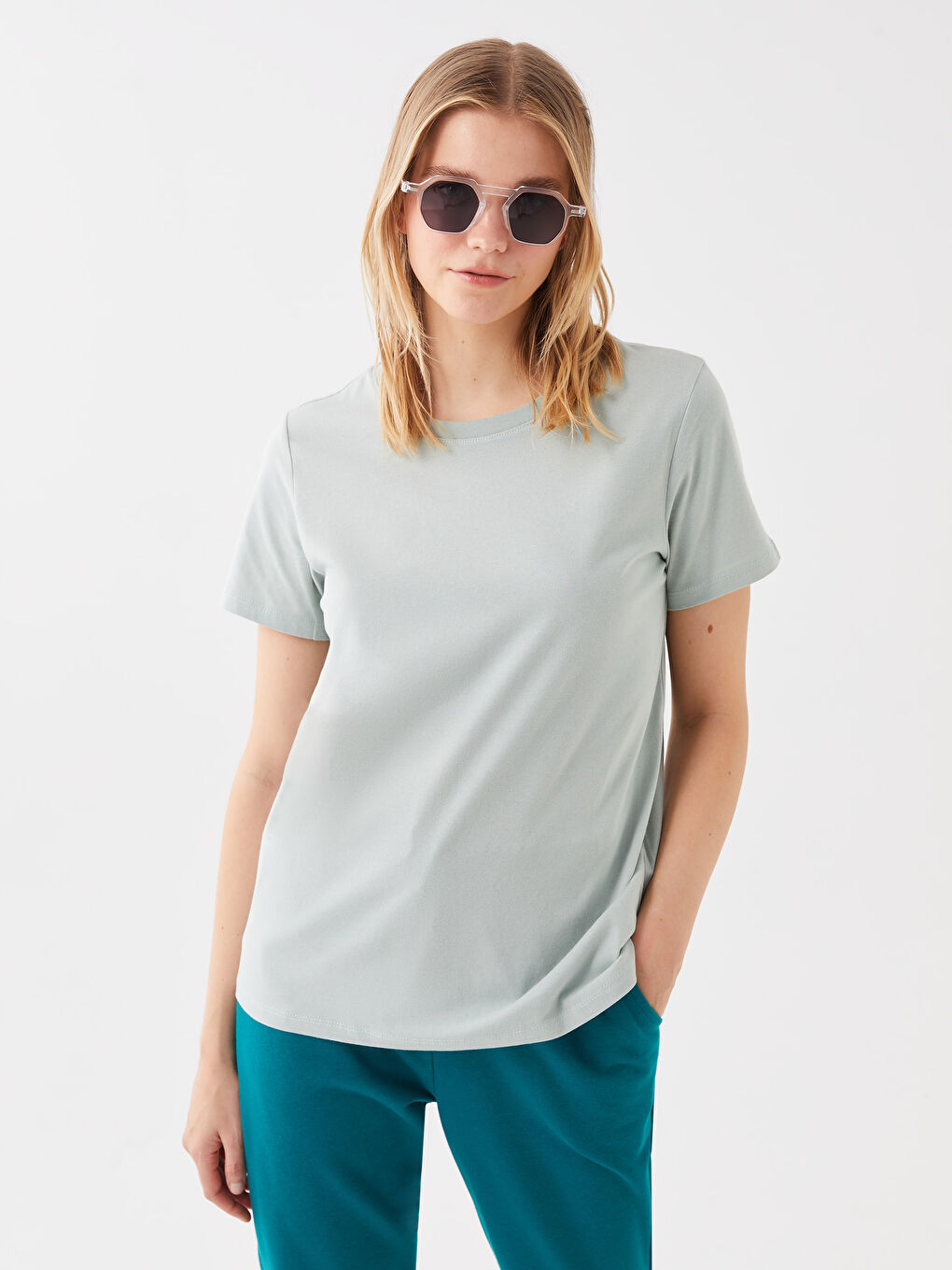 Crew Neck Plain Short Sleeve Women's T-Shirt-1