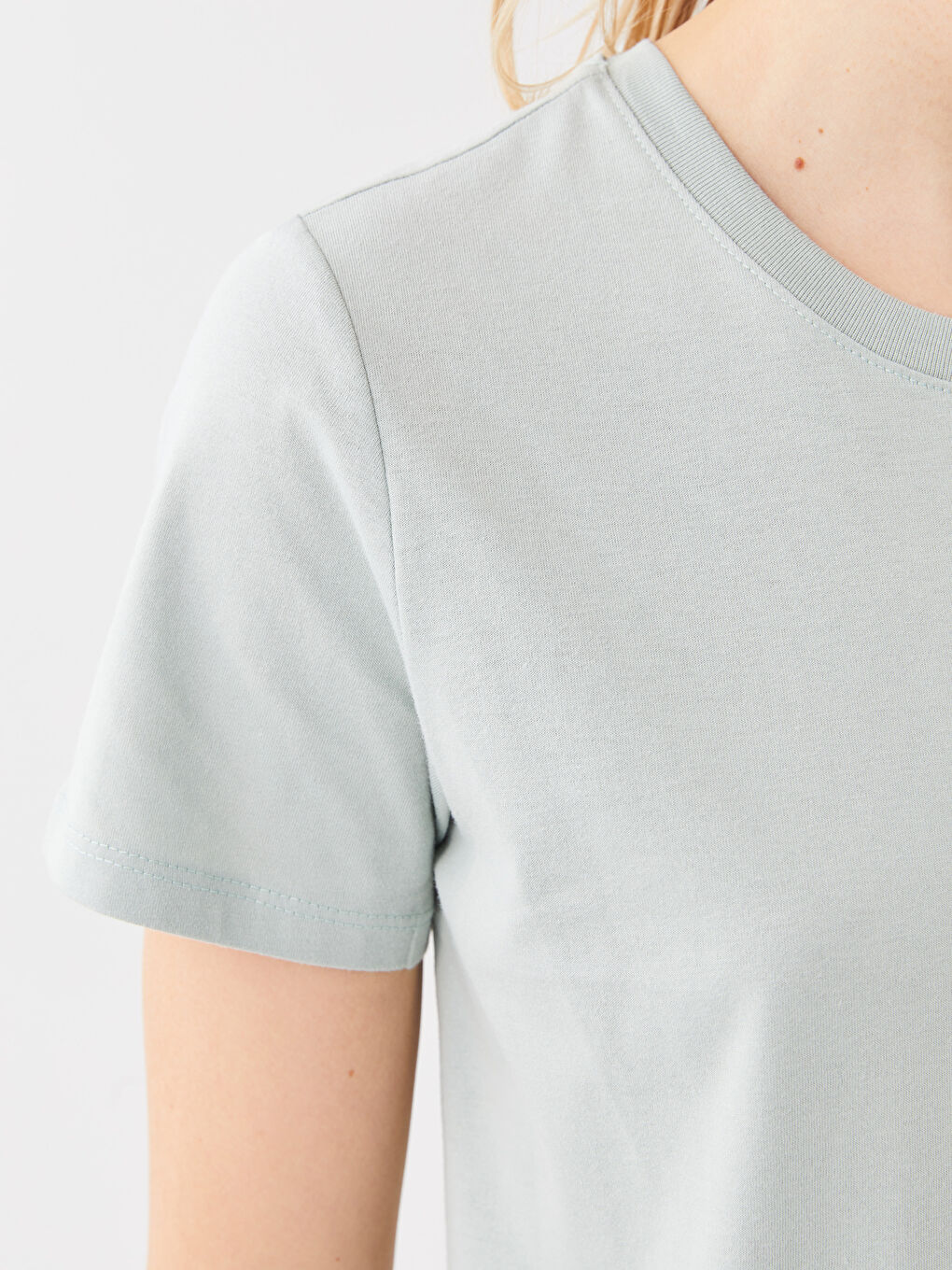 Crew Neck Plain Short Sleeve Women's T-Shirt-3