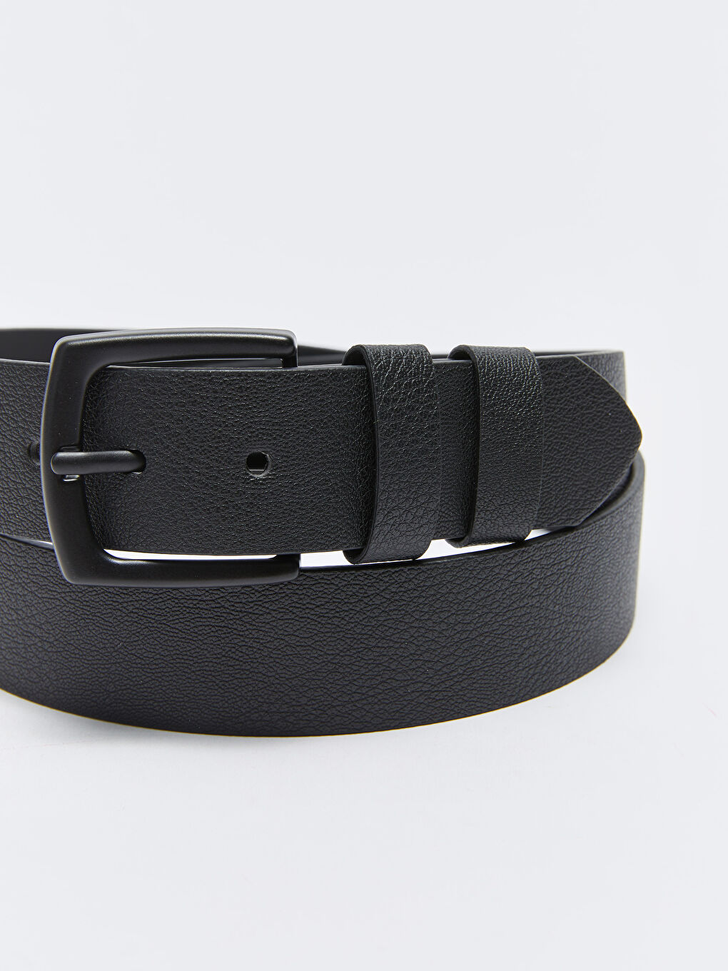Siyah Deri Görünümlü Erkek Kemer-1