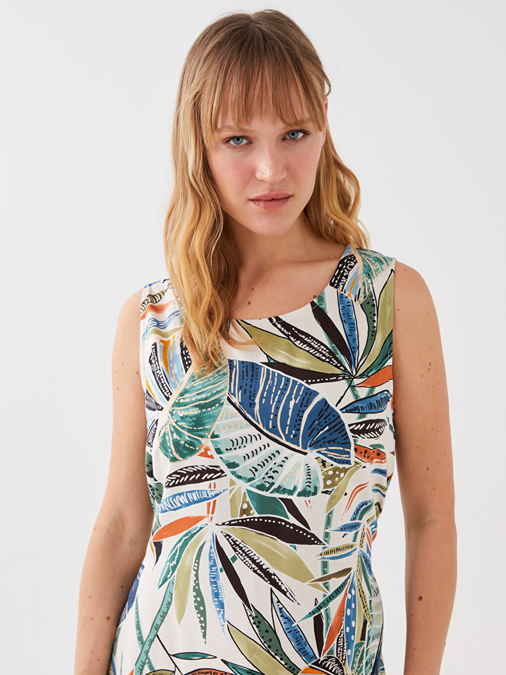 Women's Crew Neck Patterned Dress-1