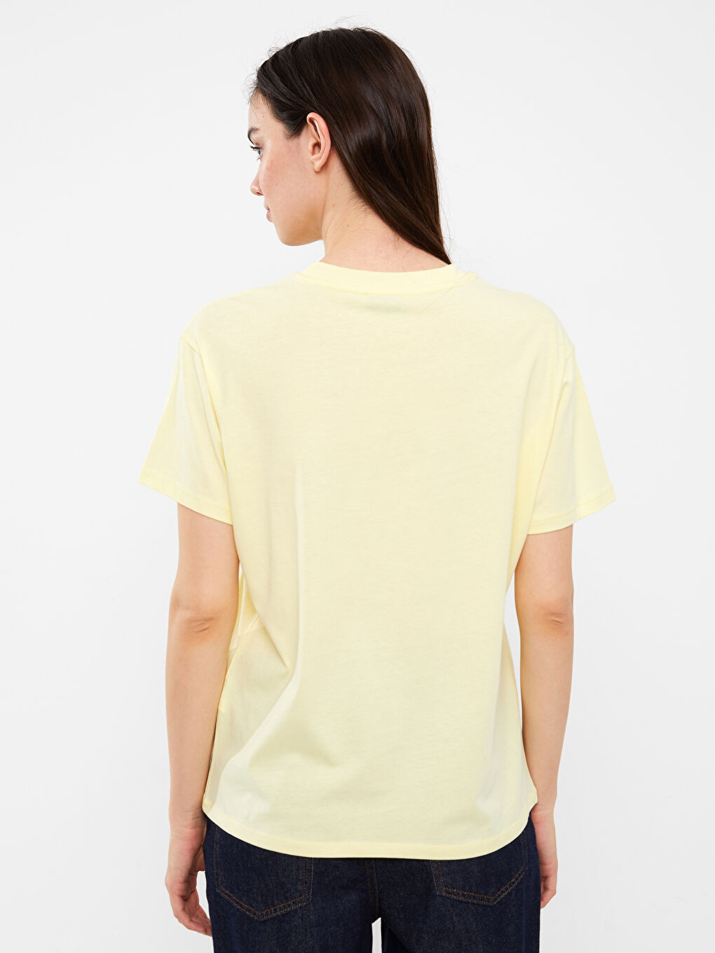 Sarı Bisiklet Yaka Baskılı Kısa Kollu Kadın Tişört-4