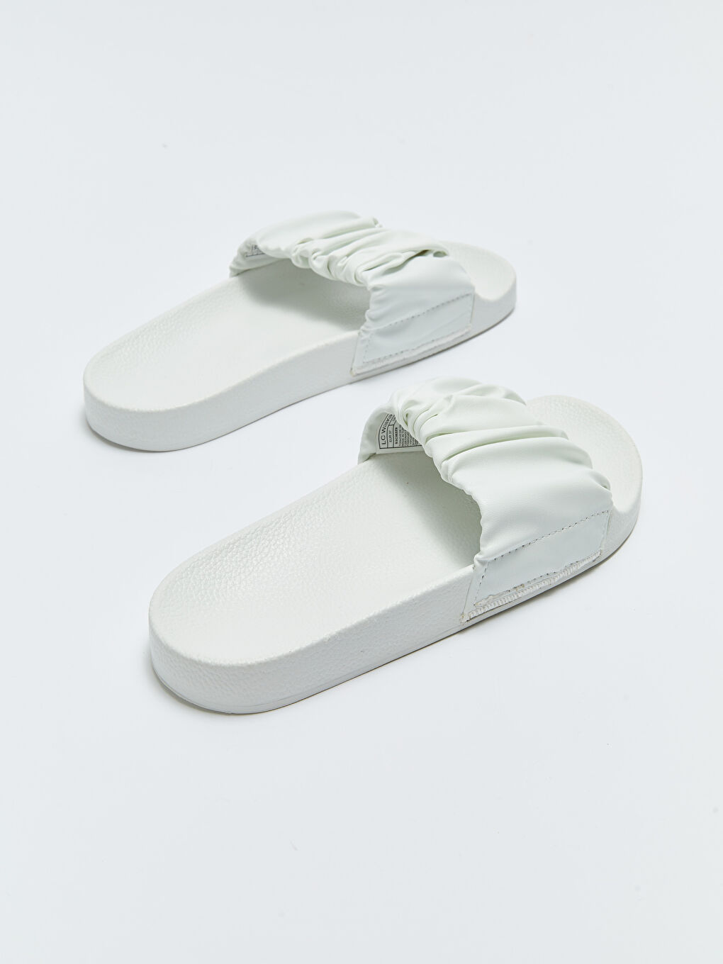 Beyaz Tek Bantlı Kadın Ev Terliği-4