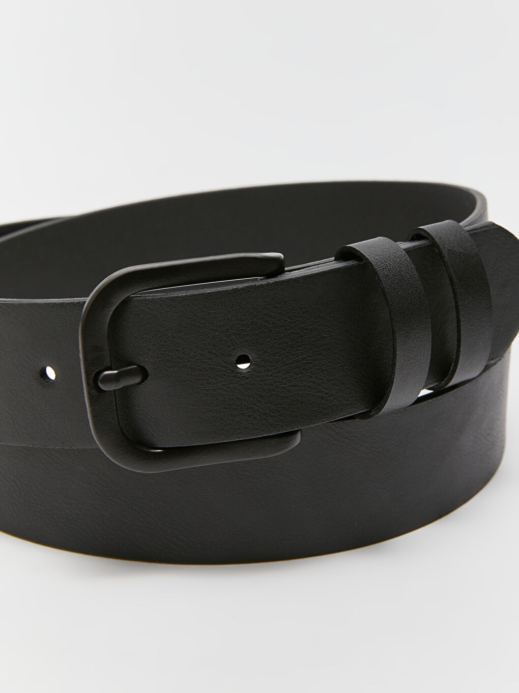 Siyah Deri Görünümlü Erkek Kemer-1