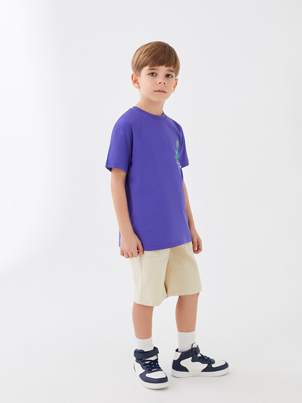 LCW ECO Crew Neck Printed Short Sleeve Boys' T-Shirt -S3CJ06Z4-SYR