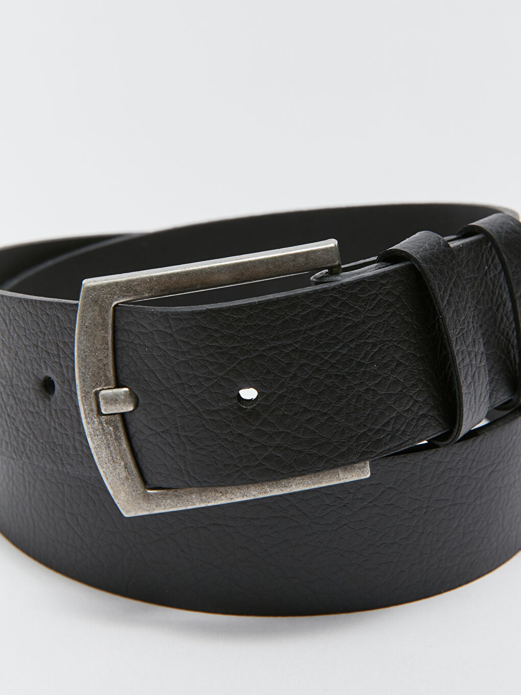 Siyah Deri Görünümlü Erkek Kemer-3