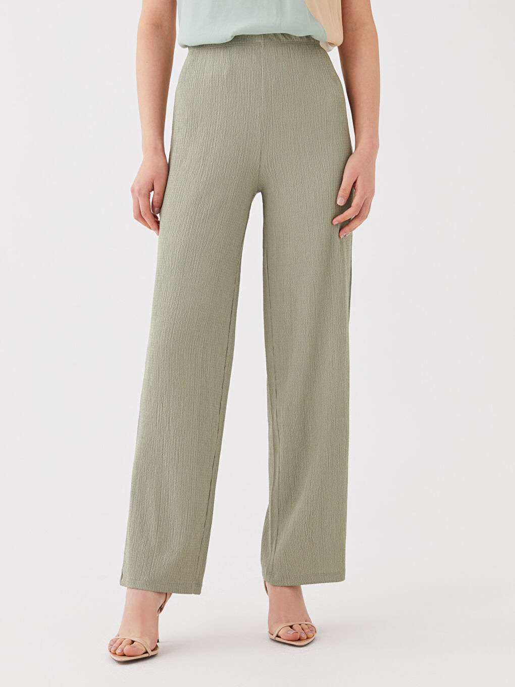 Yeşil Beli Lastikli Düz Geniş Paça Kadın Pantolon-2