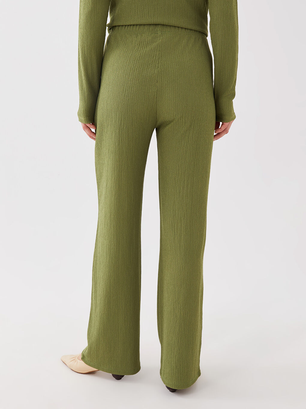 بنطلون واسع الساق سادة بخصر مرن للسيدات-4