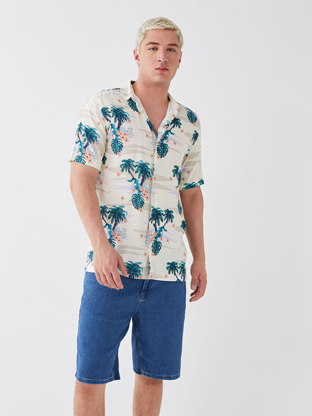 قميص رجالي بكم قصير عادي منقوش فيسكوز