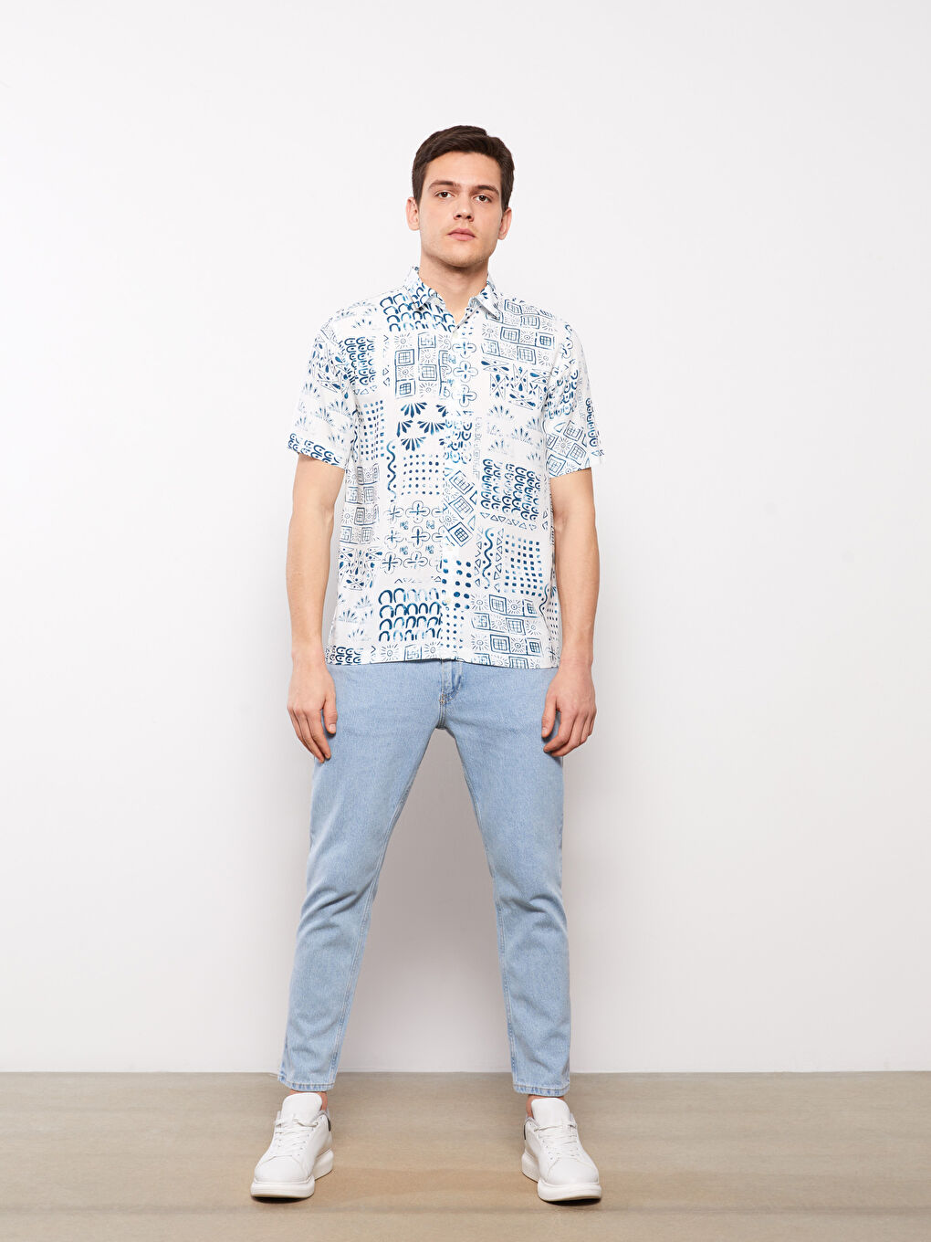 Regular Fit Short Sleeve Patterned Viscose Men's Shirt-2