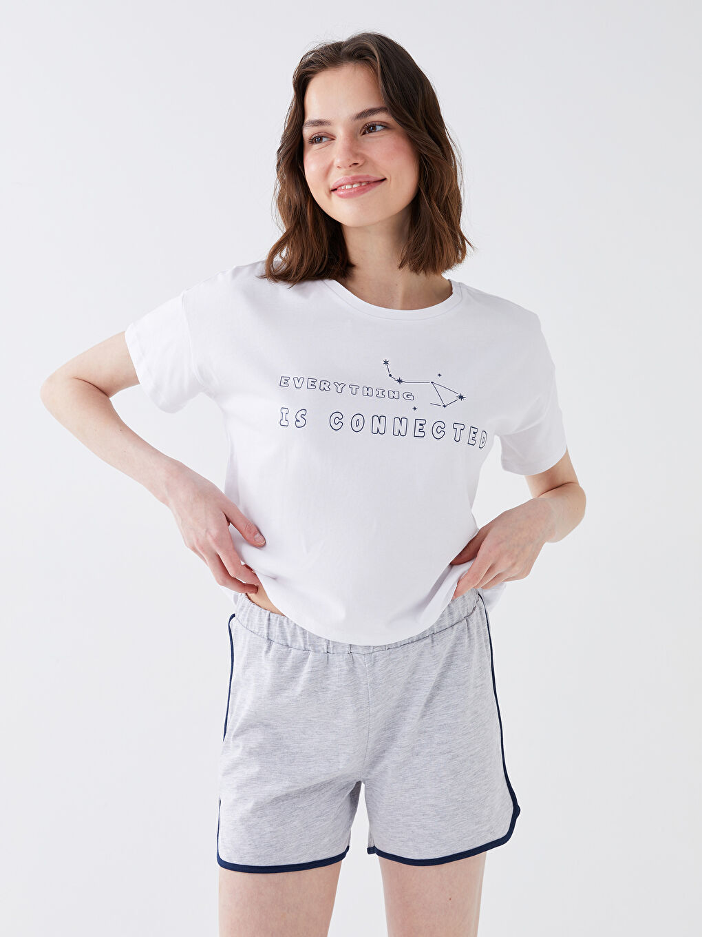 Set de pijamale scurte pentru Femei cu guler rotund și imprimeu-1