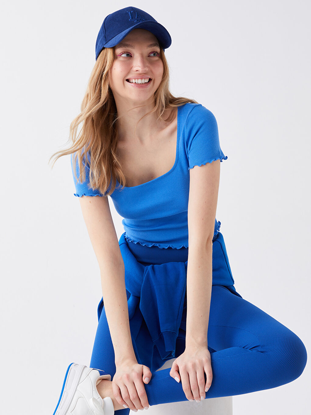 U Neck Plain Short Sleeve Women's T-Shirt