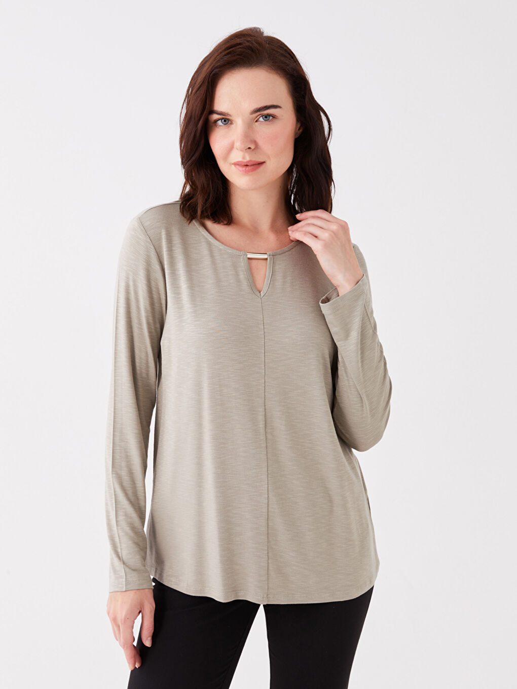 Gri Bisiklet Yaka Düz Uzun Kollu Kadın Tişört-1