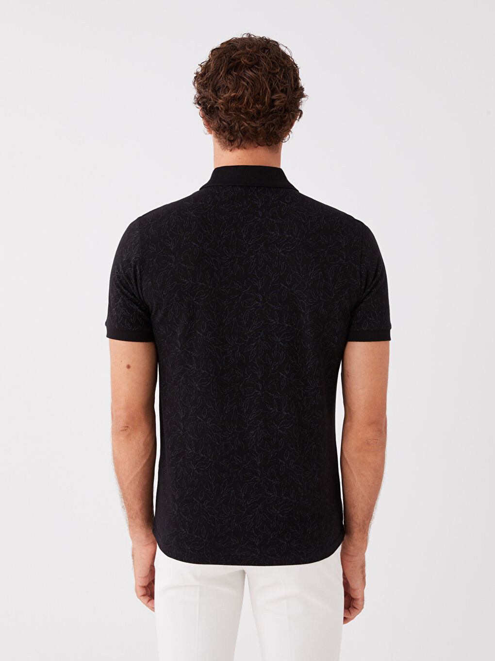 Siyah Polo Yaka Kısa Kollu Desenli Erkek Tişört-4