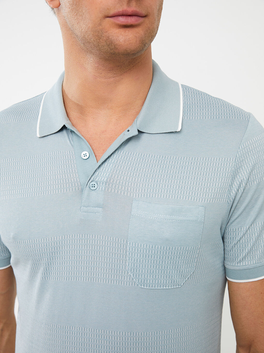 تيشيرت ياقة بولو كم قصير مُعالج بالميرسرايز للرجال-3