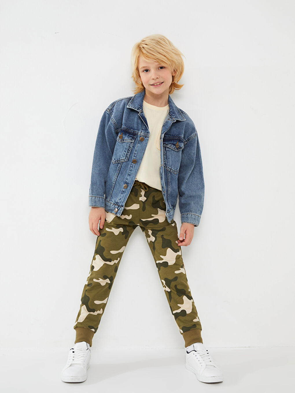 Yeşil Beli Lastikli Kamuflaj Desenli Erkek Çocuk Jogger Eşofman Altı