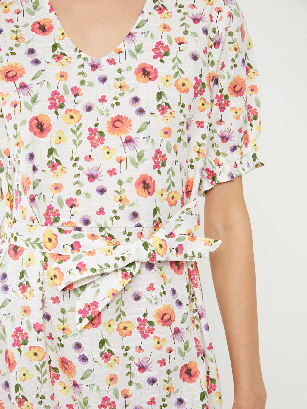 LCW Kids V-Neck Floral Short Sleeve Poplin Women's Dress Mother Daughter Combination -S3CN65Z8-F9C