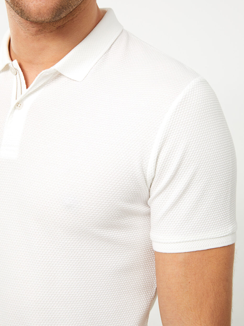 Polo Neck Short Sleeve Men's T-Shirt -S3CO01Z8-R9J