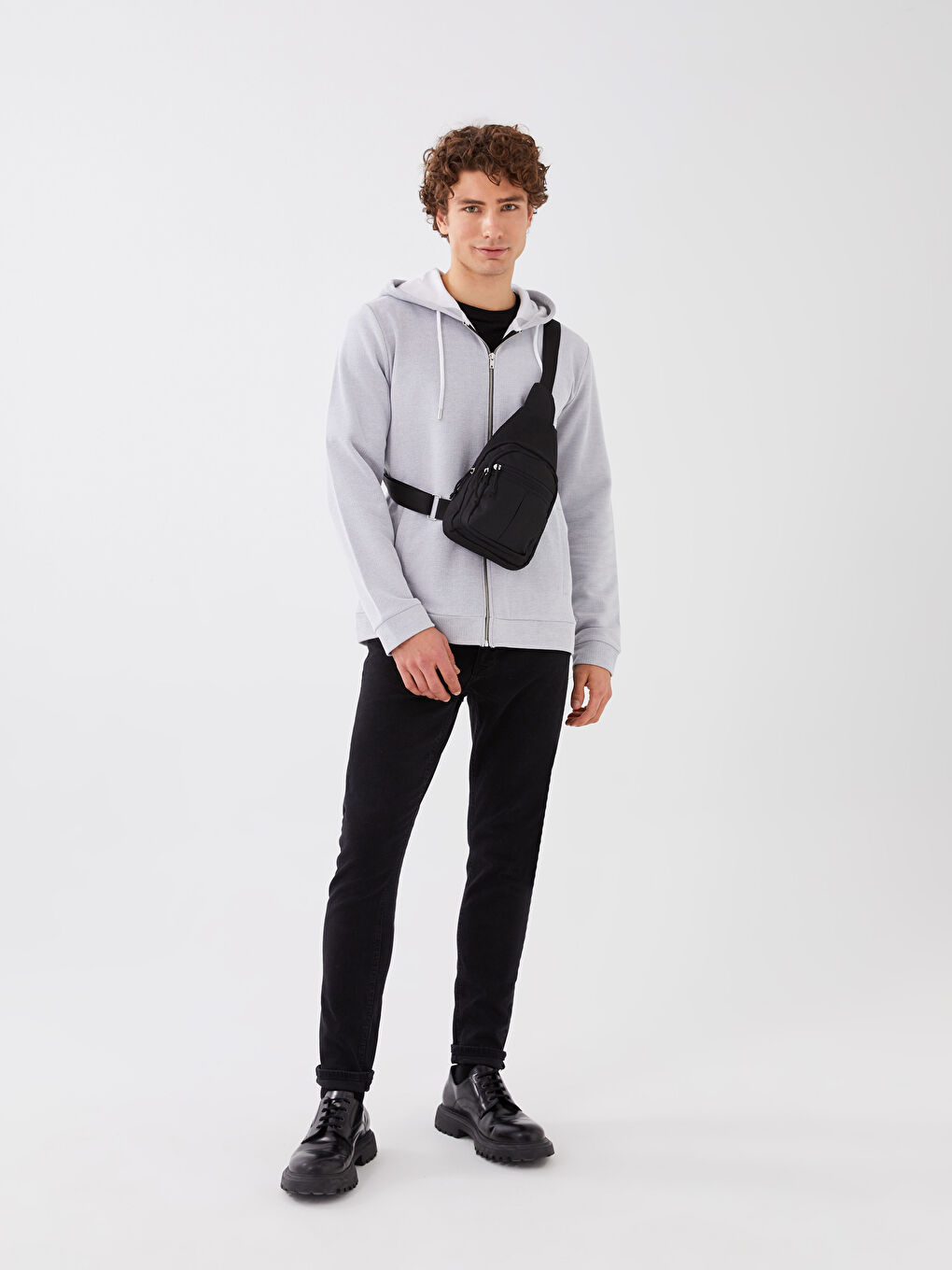 Siyah Düz Erkek Göğüs Çantası-1