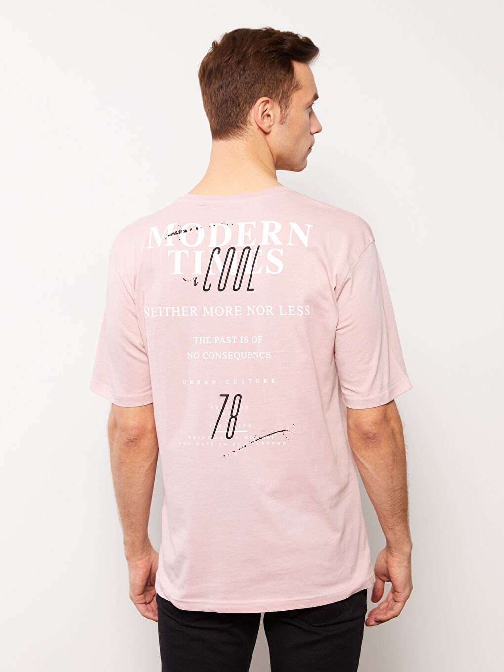Pembe Bisiklet Yaka Kısa Kollu Baskılı Erkek Tişört-4