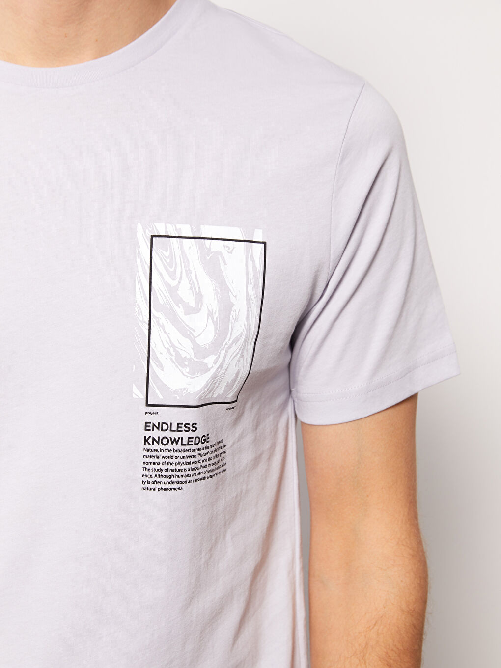 تيشيرت رجالي ياقة دائرية كم قصير مطبوع قطن ممشط-3