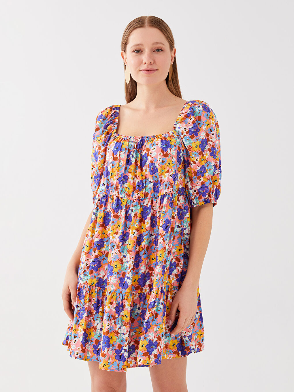 Әйелдерге арналған шаршы жағалы гүлді өрнек қысқа жең көйлек-2