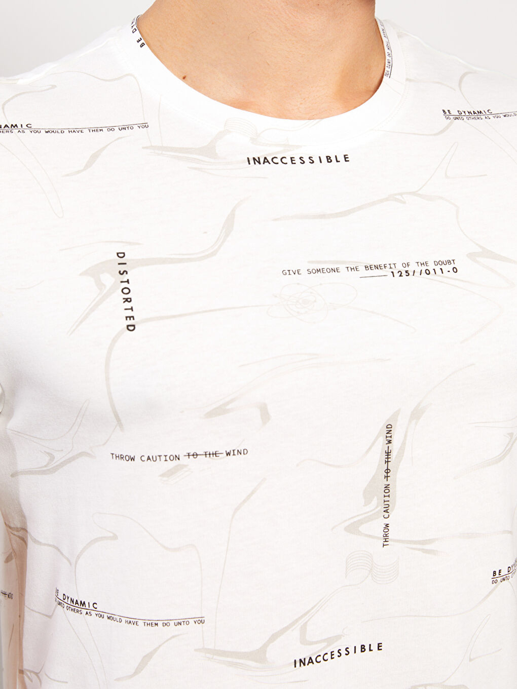 Beyaz Bisiklet Yaka Kısa Kollu Baskılı Penye Erkek Tişört-3