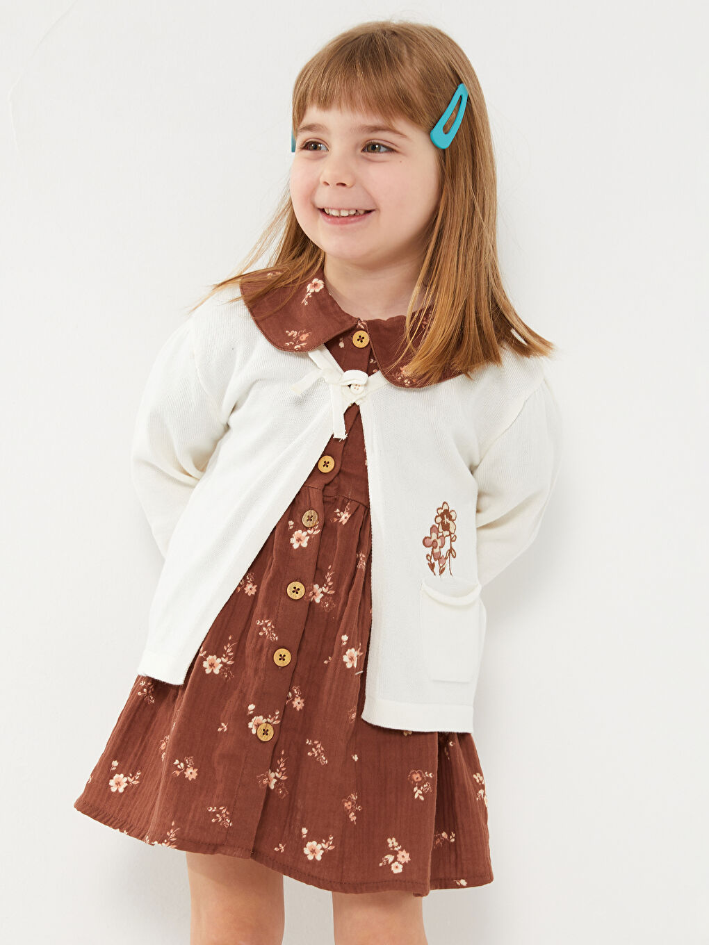 LCW baby V Neck Long Sleeve Embroidery Detailed Baby Girl Knitwear Cardigan -S3CP85Z1-FRC