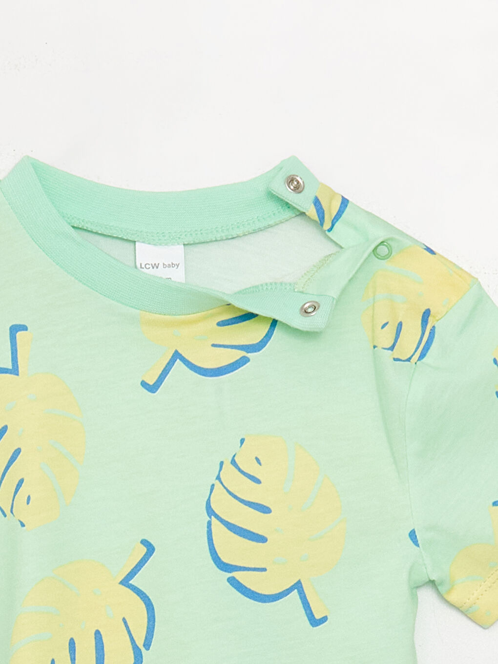 Tricou cu Guler Rotund și Șorturi pentru Bebeluși Băieți, Pachet de 2-3