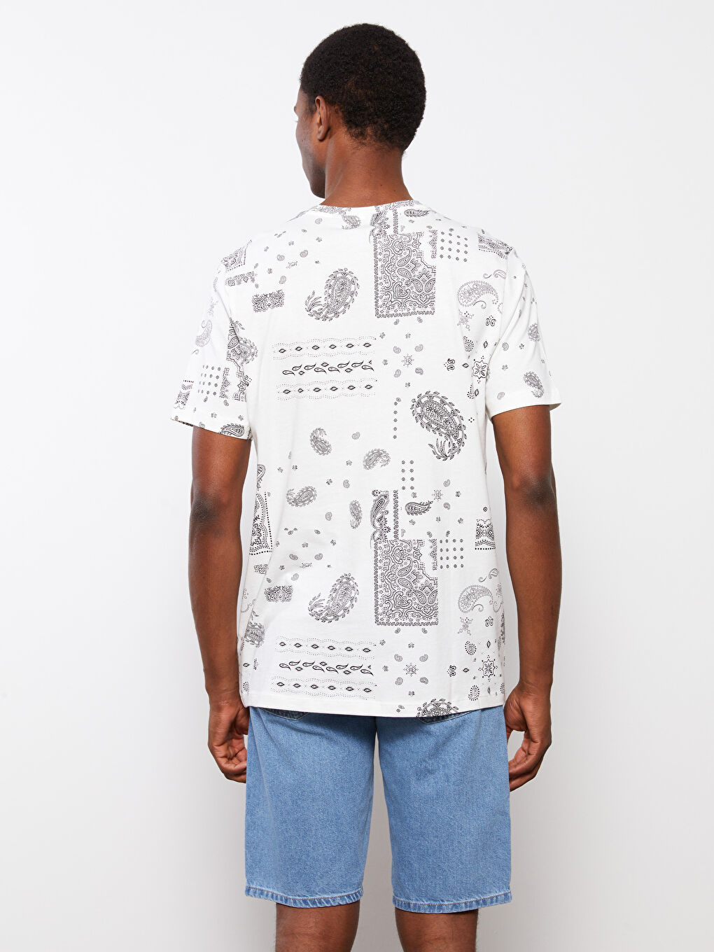 მრგვალი საყელო მოკლე სახელო ნაბეჭდი კომბინირებული ბამბის მამაკაცის მაისური-4