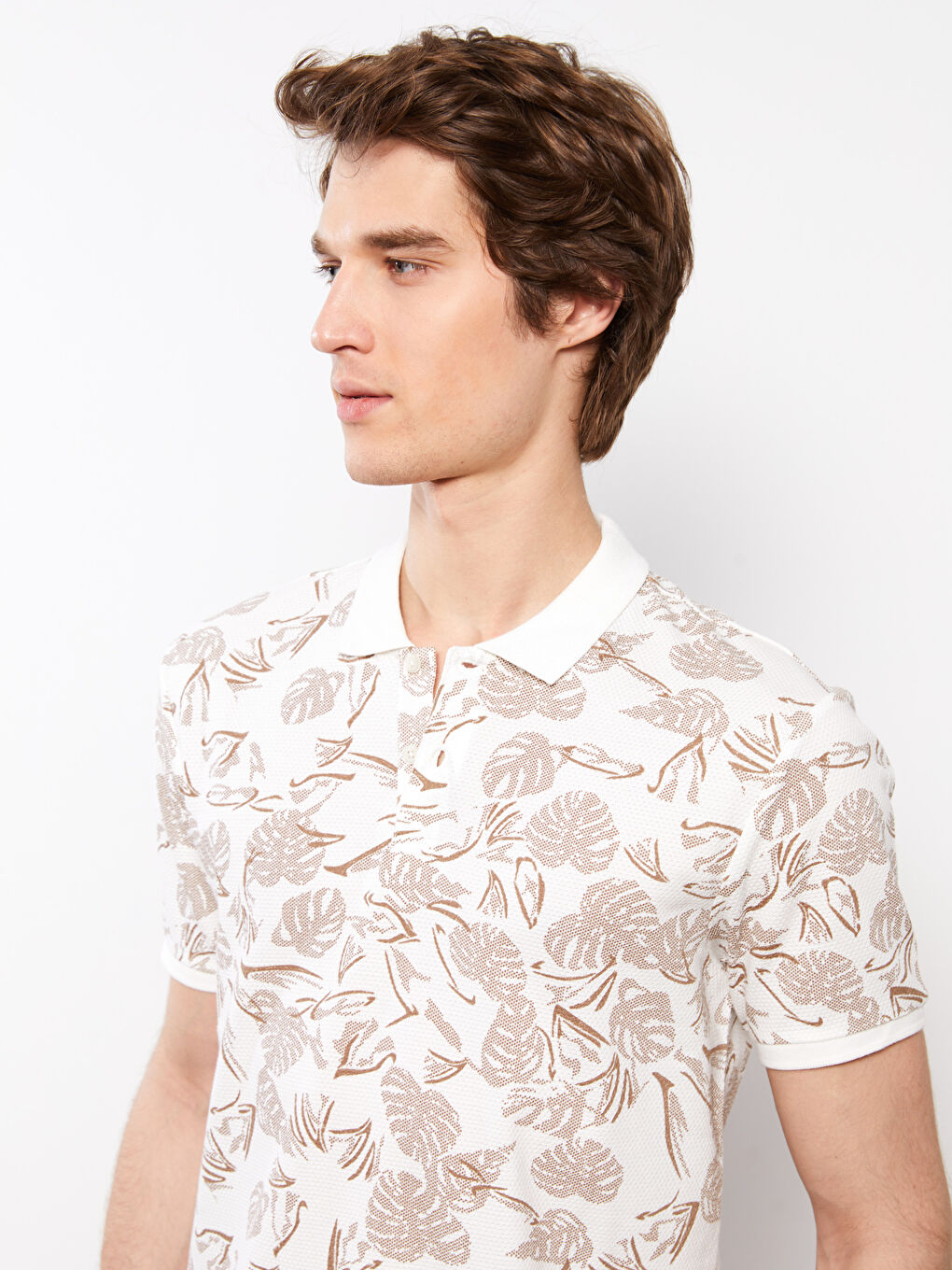 Bej Polo Yaka Kısa Kollu Desenli Pike Erkek Tişört-2